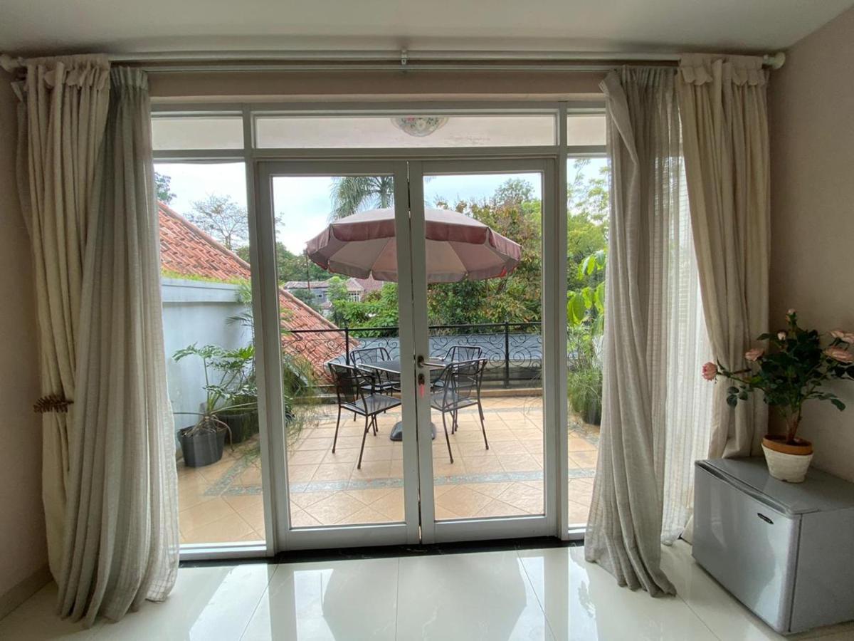 La Nostalgie Boutique Guest House Bandung Luaran gambar