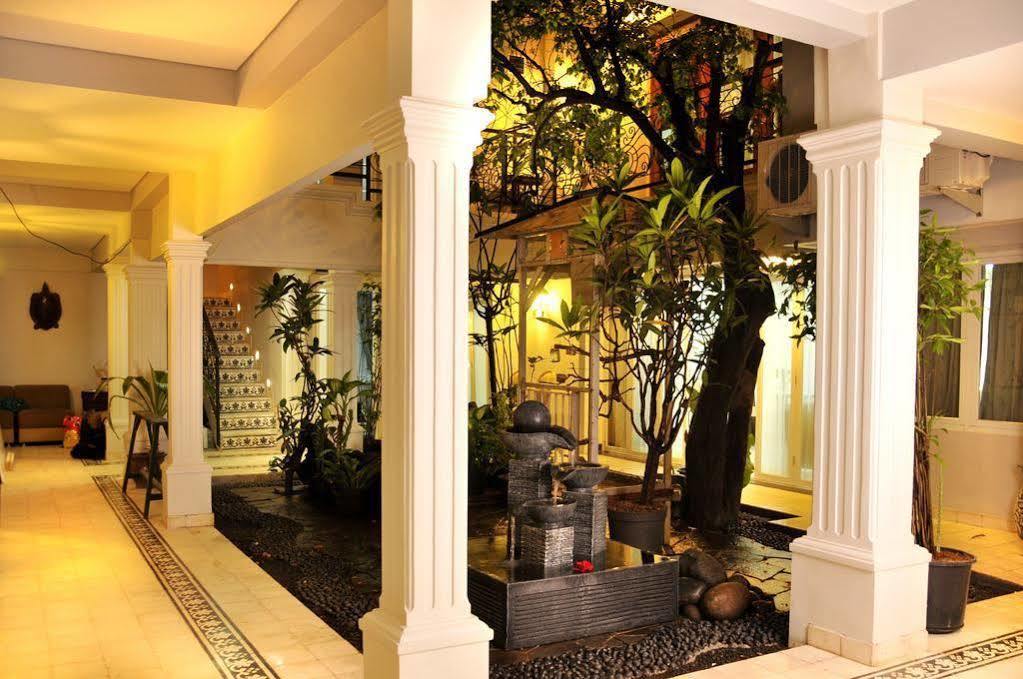 La Nostalgie Boutique Guest House Bandung Luaran gambar