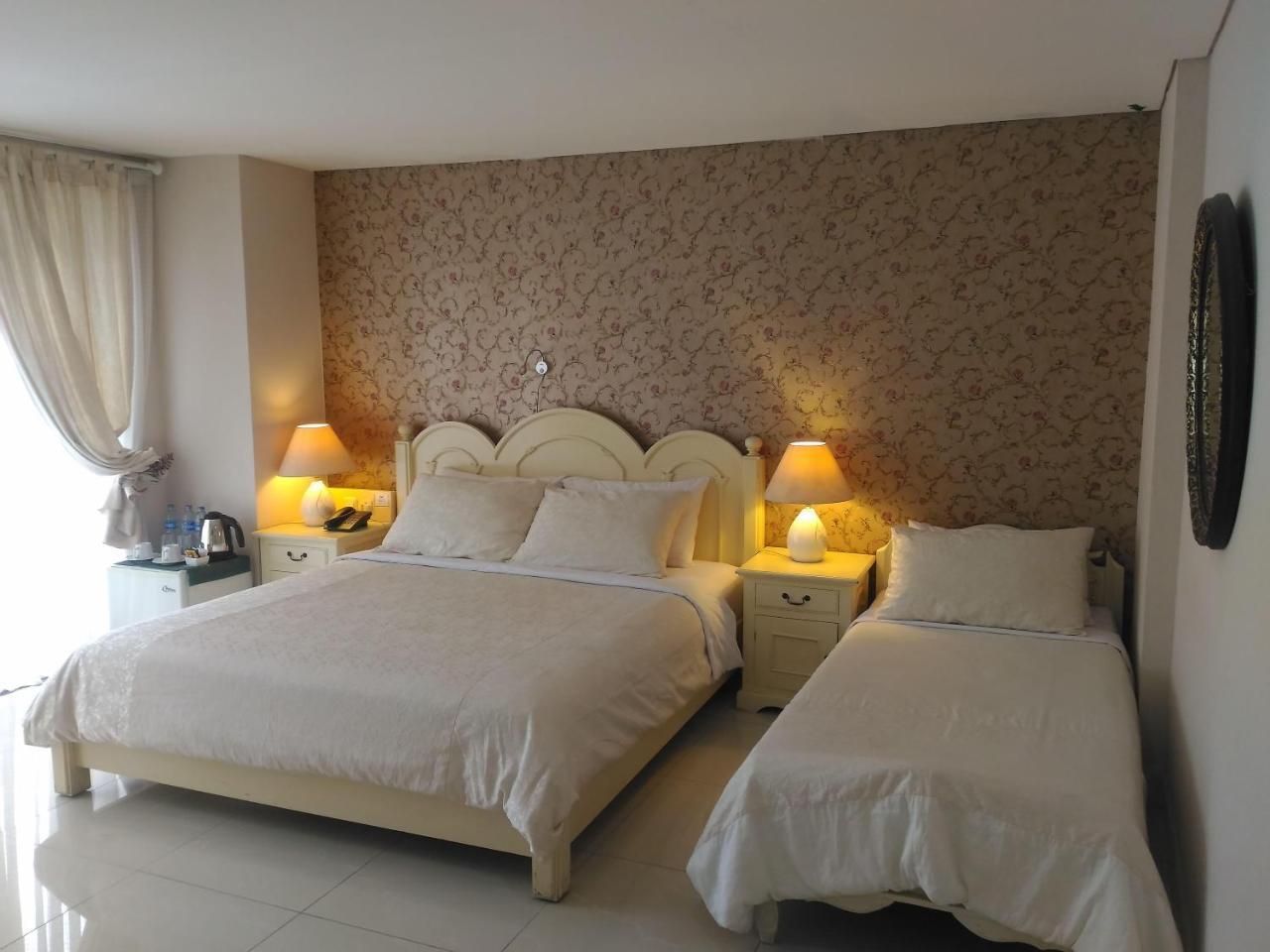 La Nostalgie Boutique Guest House Bandung Luaran gambar